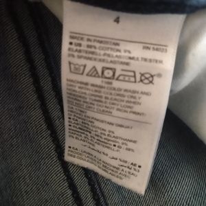 Old Navy Jeans - 2 NWOT Old Navy Rockstar Built in Sculpt Old Navy Jeans - 2 NWOT Old Navy Rockstar Built in Sculpt